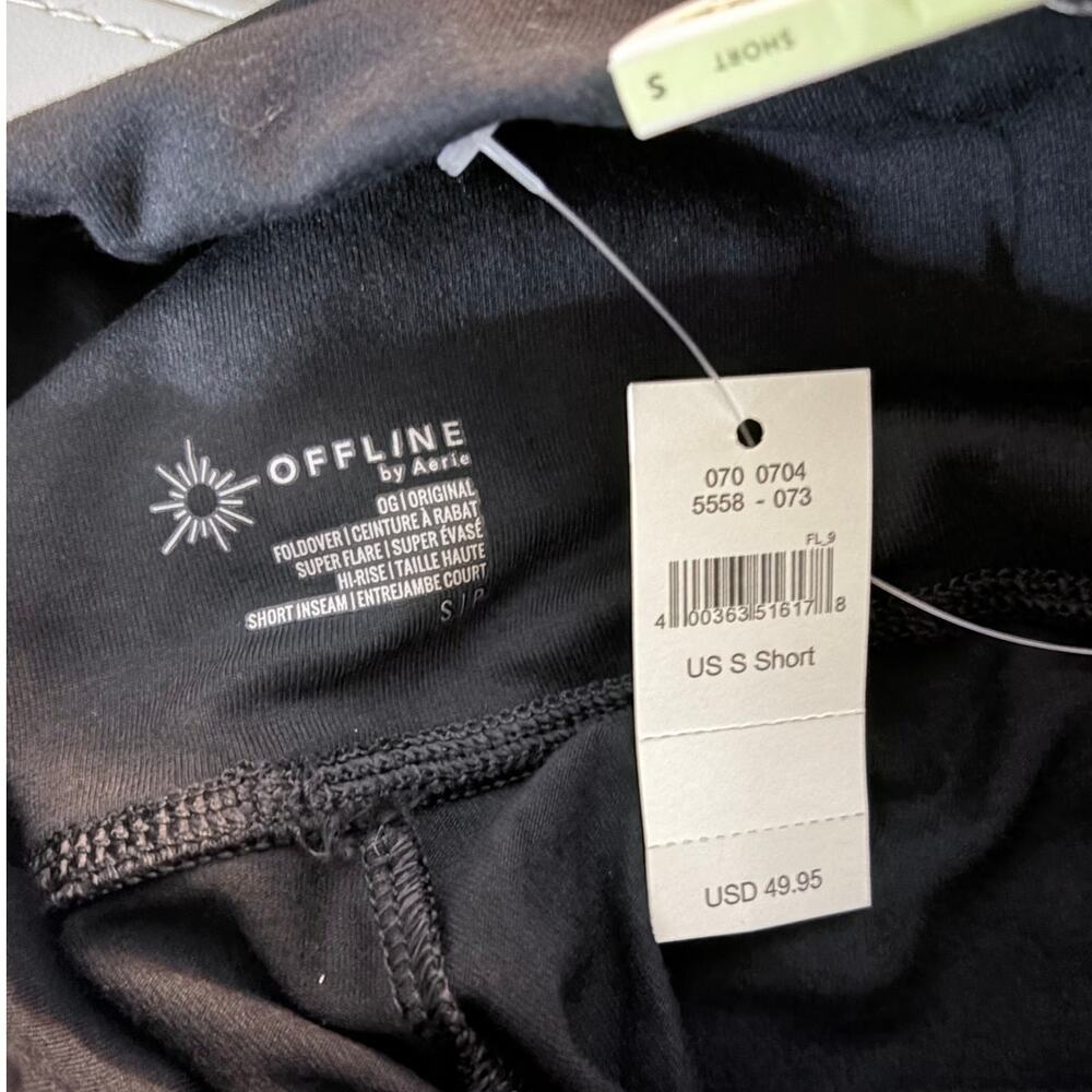 Aerie Offline Black Foldover High Rise Short Super Flare size Small - Picture 3 of 9